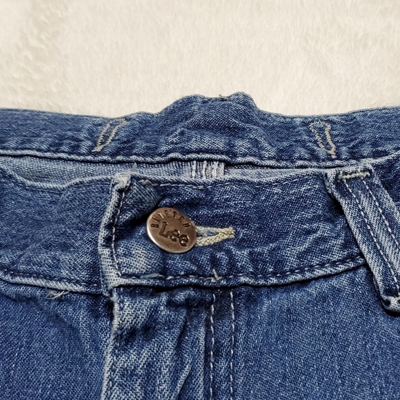 VINTAGE 90s Lee Riveted Dark Wash Wide Leg High Rise Skater Loose Fit Jeans - Picture 8 of 13